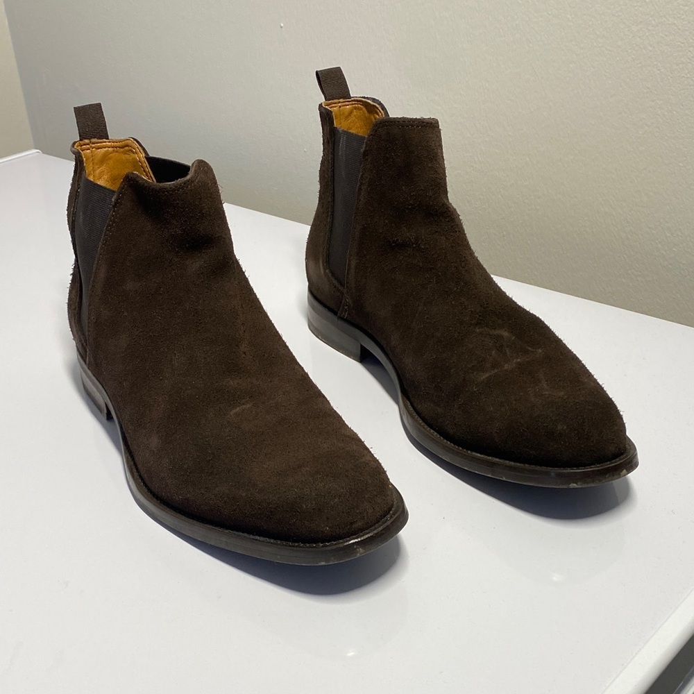 Men's Brown Suede Chelsea Boots